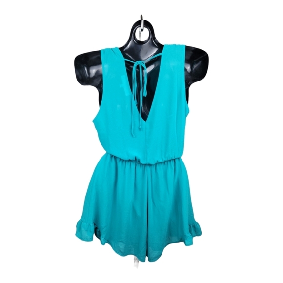 ASTR‎ The Label Women's Teal Ruffle Hem Sleeveless Romper - Picture 9 of 9